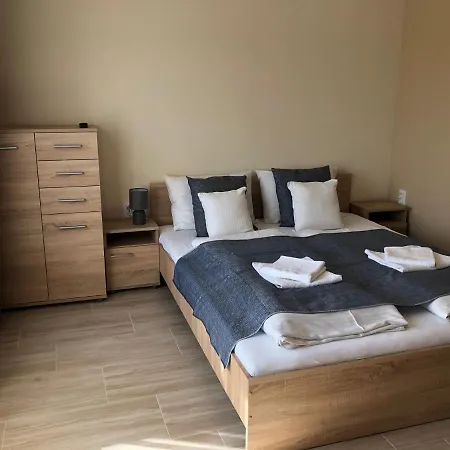 Gatto Verde Apartman Balatonfured