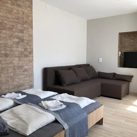 Gatto Verde Apartman Holiday home Balatonfured